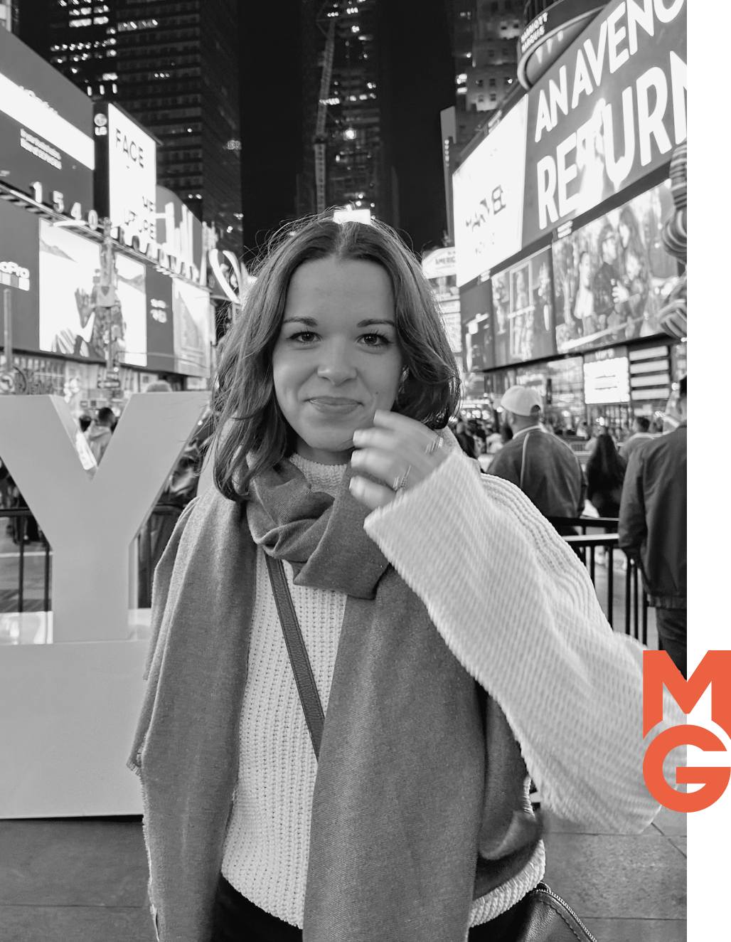 Malaurie Gide graphiste webdesigner et photographe en recherche d'alternance à Toulouse en master Direction Artistique